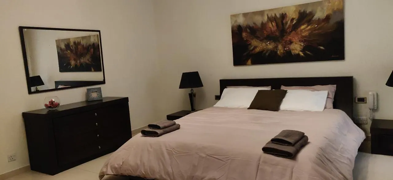 Pearl Residence Mosta Malta